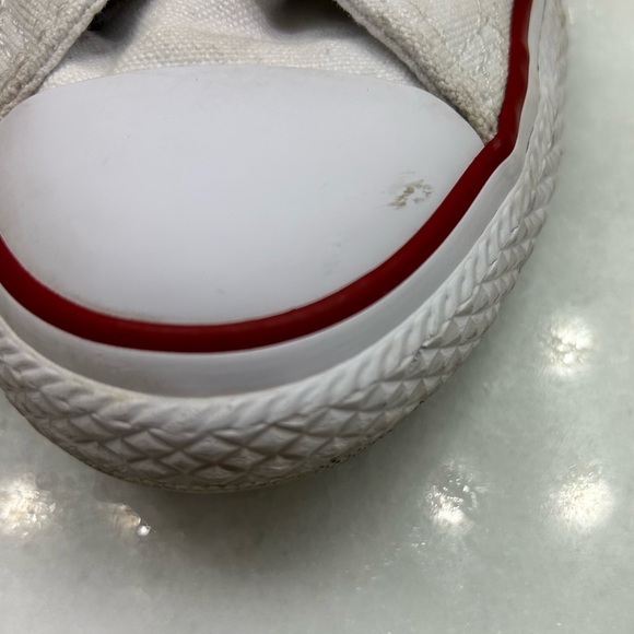 CONVERSE, Chuck Taylors, White, Kids, Size 1 - Picture 8 of 9